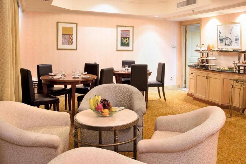 Hotel Royal Penang George Town Buitenkant foto
