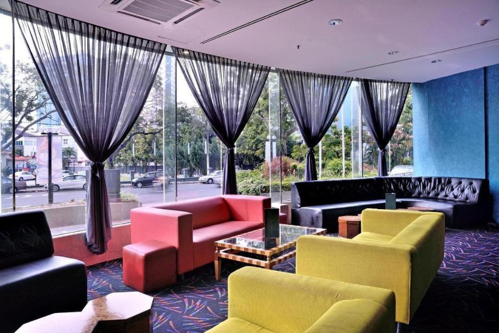Hotel Royal Penang George Town Buitenkant foto